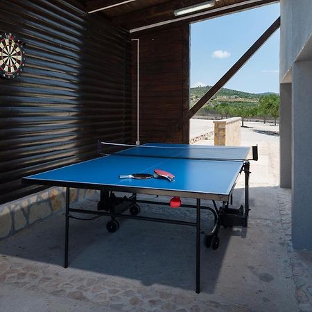 Hacienda Nikolic Villa Milna  Bagian luar foto