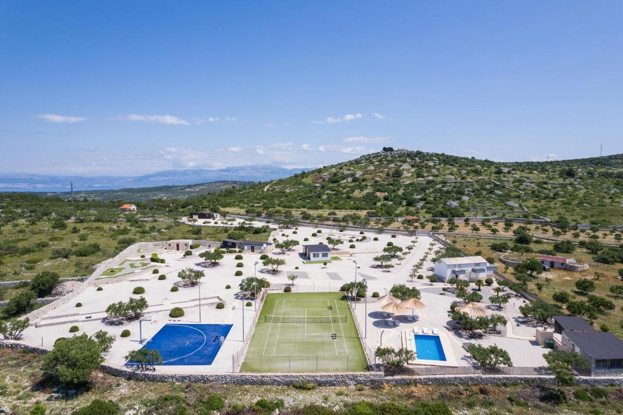 Hacienda Nikolic Villa Milna  Bagian luar foto